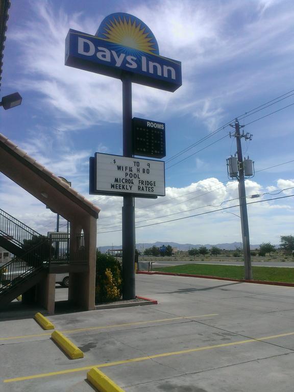 Days Inn By Wyndham Kingman East Bagian luar foto
