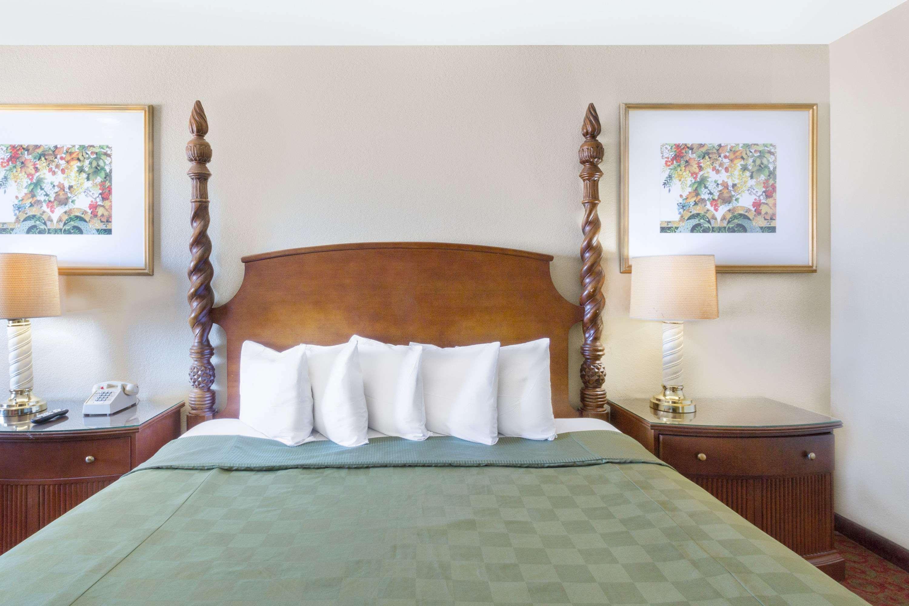 Days Inn By Wyndham Kingman East Bagian luar foto