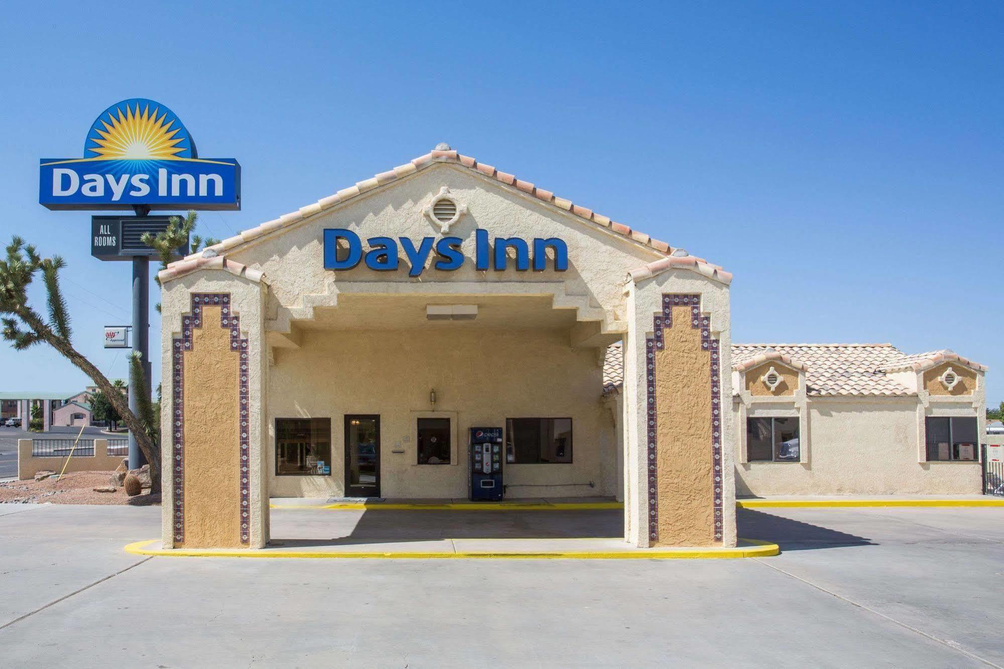 Days Inn By Wyndham Kingman East Bagian luar foto